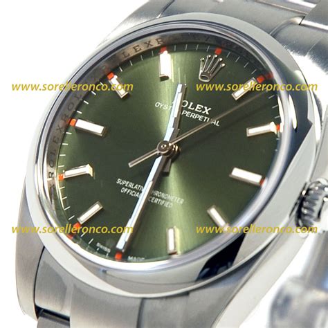 rolex oyster perpetual verde oliva|Rolex Oyster Perpetual case.